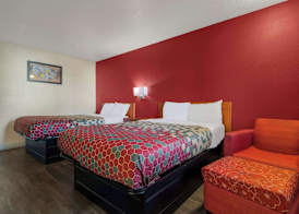 Econo Lodge Goldsboro Hwy 70 5