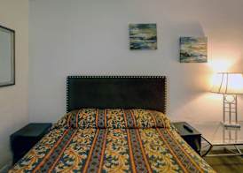 Beach and Town Motel 3