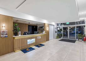 Comfort Inn Regal Park 3