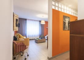 JOIVY Charming Flat Near Train Station 5