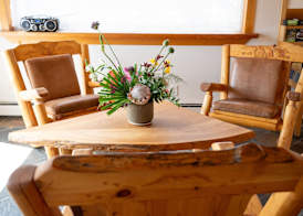 Rocky Mountain Ski Lodge 4