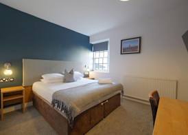 THE LORD NELSON HOTEL 4