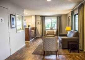 Quality Inn Cambridge 5