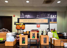 Hampton Inn & Suites Smithfield 5
