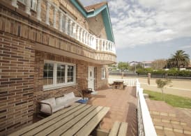 Gijon Surf Hostel 2