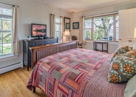 Moonshadow B&B 3