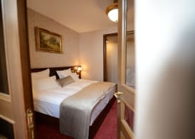 Noblesse Boutique Resort 5