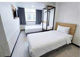 Ekonomy Hotel Myeongdong Premier 5
