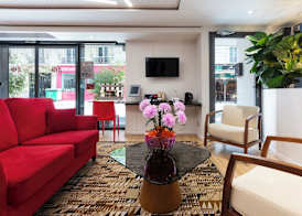 Hôtel Hor Les Lumières 5
