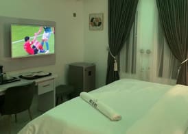HOTEL LOS REYES 5