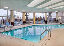 Embassy Suites by Hilton St. Louis Airport 4