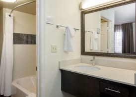 Staybridge Suites PHILADELPHIA-MT. LAUREL by IHG 3