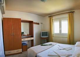 Gera Bay Studios and Apartments 3