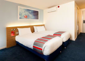 Travelodge Newcastle-under-Lyme Central 4