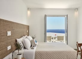 Manoula's Beach Mykonos Resort 4