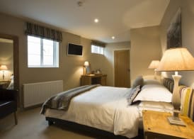 The Peppermill Boutique Hotel 4
