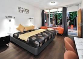 Elkira Court Motel 4
