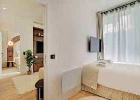 Newly Refurbished Flat in Heart of 18th District 2
