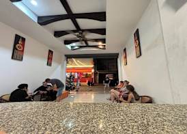 Sure Guesthouse 3