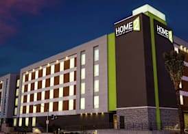 Home2 Suites by Hilton Las Vegas Stadium District 4