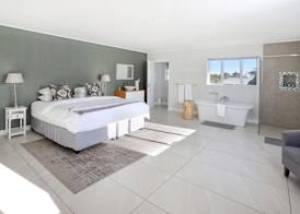 269 on Main Holiday Home 5