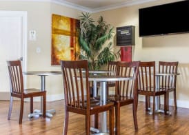 Suburban Studios Kennesaw-Marietta North 2