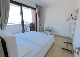 Apartments Aqua 3
