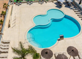 Rentalmar Salou Playa Family Suites & Pool 4