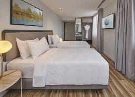 J-Hotel by Dorsett 5