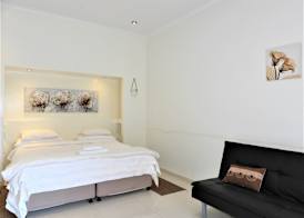 Footprints Self-Catering & B&B 5