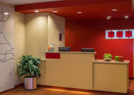 Sonesta Simply Suites Phoenix Scottsdale 2