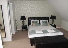 Kings Hotel 5