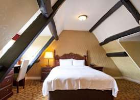 Cromwell Lodge Hotel by Greene King Inns 5