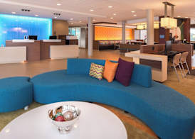 Fairfield Inn & Suites by Marriott Huntington 2