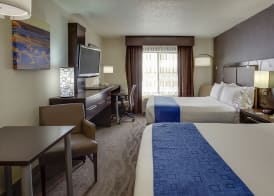 Holiday Inn Express & Suites MEADOWLANDS AREA by IHG 3