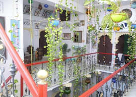 Nukkad Guest House Near Lake Pichola 3