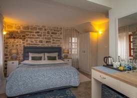 Antika Guesthouse 2