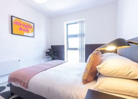 Victoria Square Two-bed Accommodation by Belvilla 2