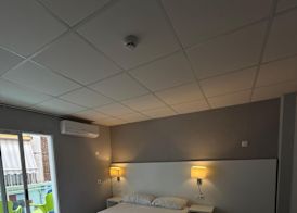 Hostal B y B Benidorm 5