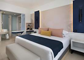 Royal Beach Hotel Punta Cana A Jdv By Hyatt Hotel 4