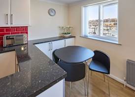 Host & Stay - Rock Cottage 5