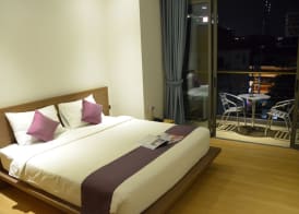 The Scenery City Hotel 5