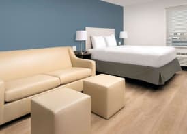 WoodSpring Suites Chicago Tinley Park 5
