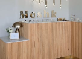 Meshk Airport Hotel 4