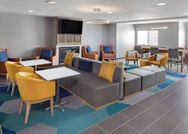 Microtel Inn & Suites by Wyndham Rapid City 4