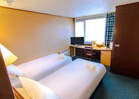 The Crossway Hotel, Coventry South, Part of the AG Collection 5