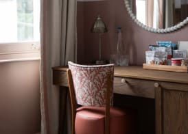 Worplesdon Place Hotel 5