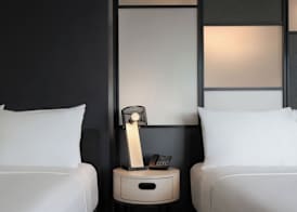 Aloft by Marriott Shenandoah Woodlands Area 3