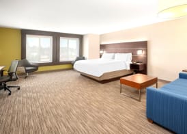 Holiday Inn Express & Suites MARYSVILLE by IHG 4