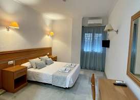 Hotel Puerto de Palos 2
